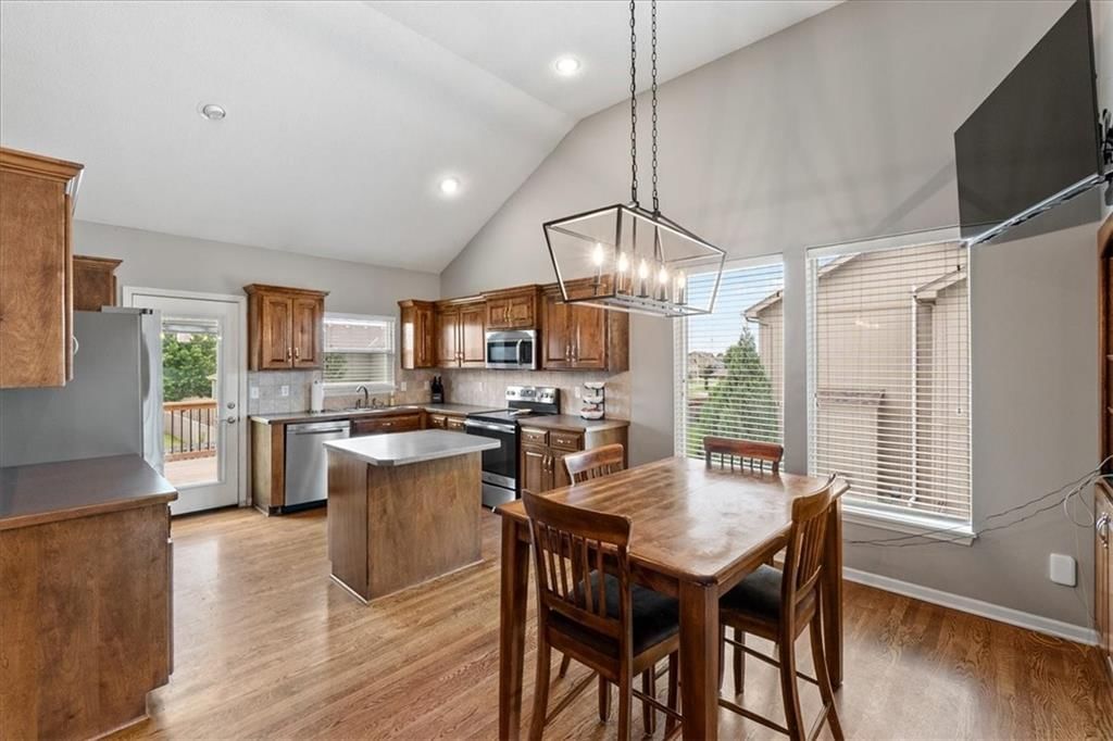 126 N Pecan Street — photo 5