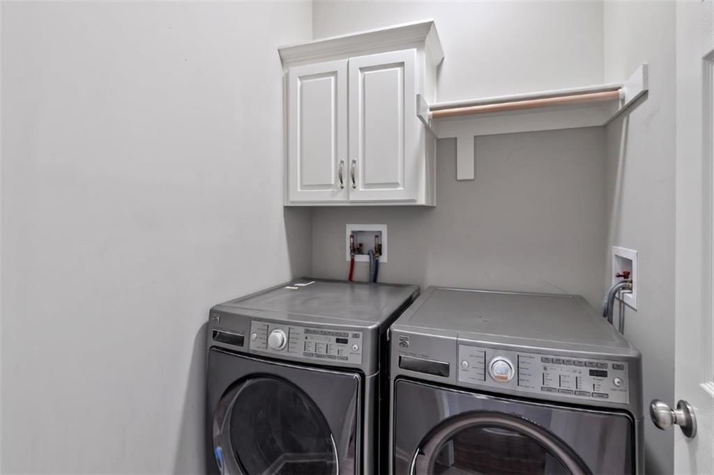 126 N Pecan Street — photo 19