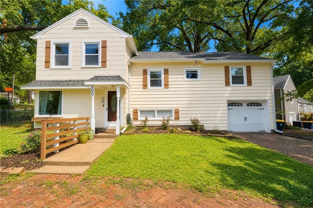 500 NE 44th Street, Kansas City, MO