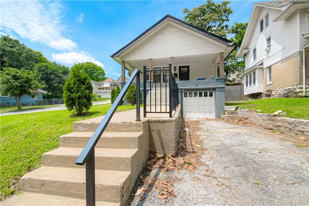 346 Kensington Avenue — photo 3