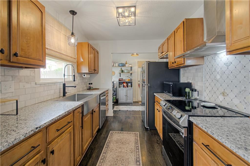 346 Kensington Avenue — photo 10