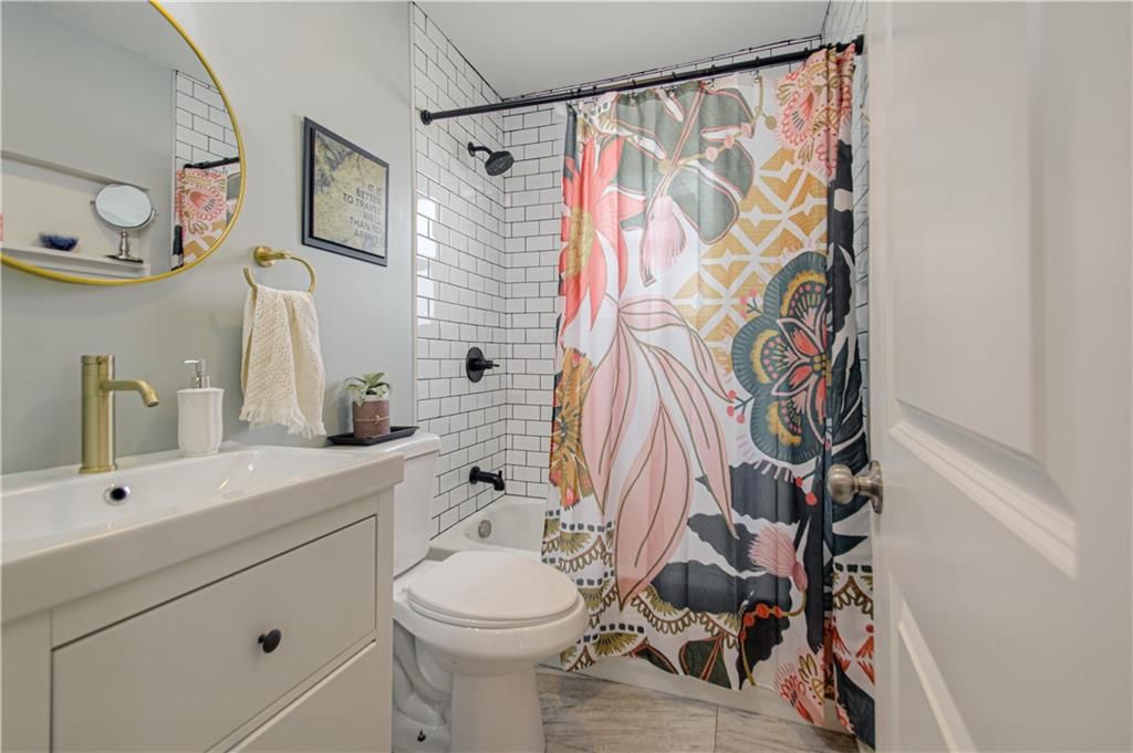 346 Kensington Avenue — photo 14
