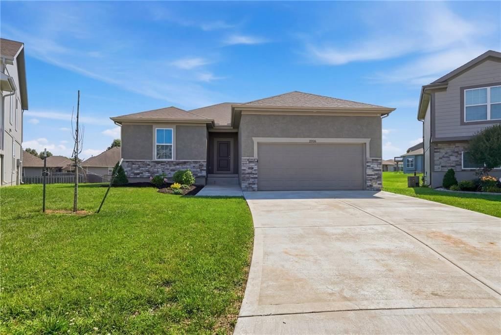 21806 Massa Circle — photo 1
