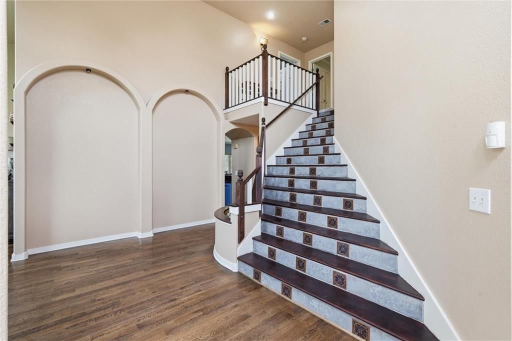 901 SW Raintree Drive — photo 13