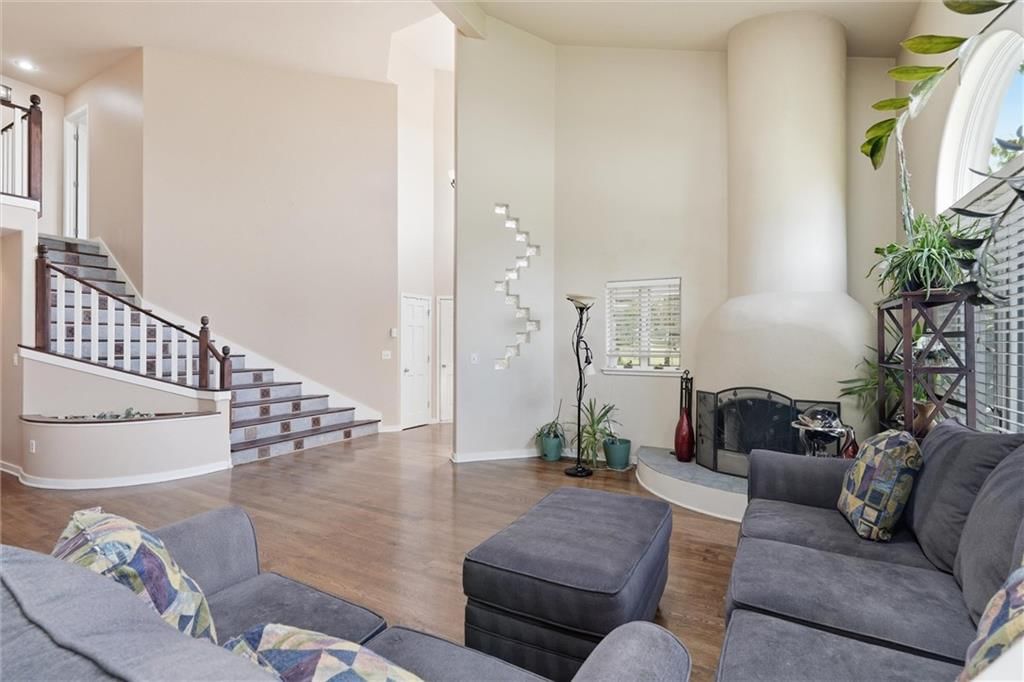 901 SW Raintree Drive — photo 17
