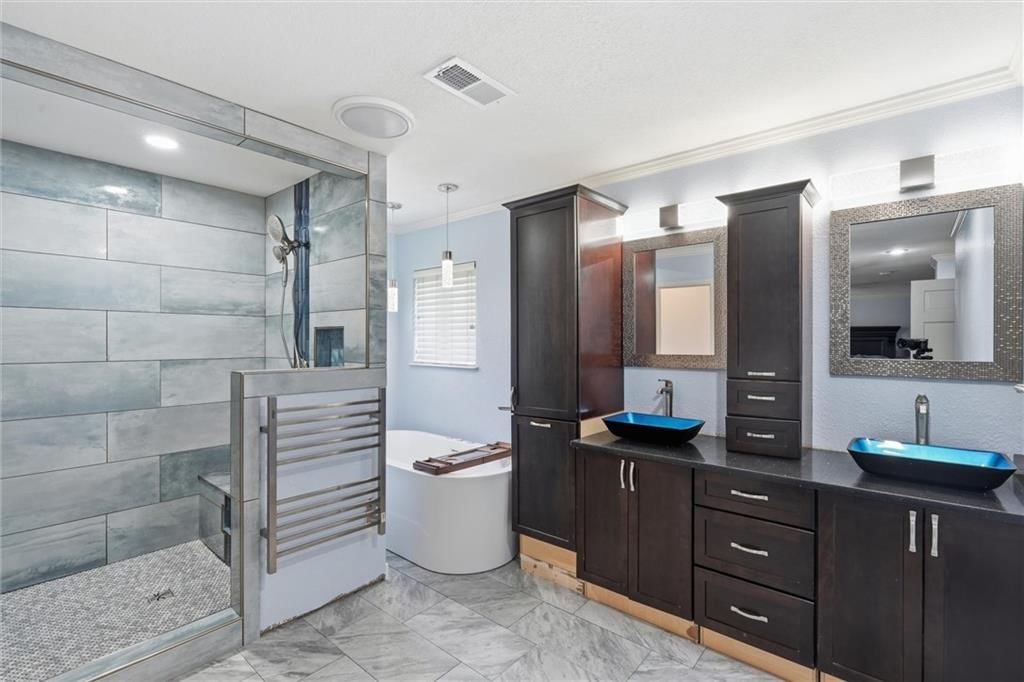 901 SW Raintree Drive — photo 33