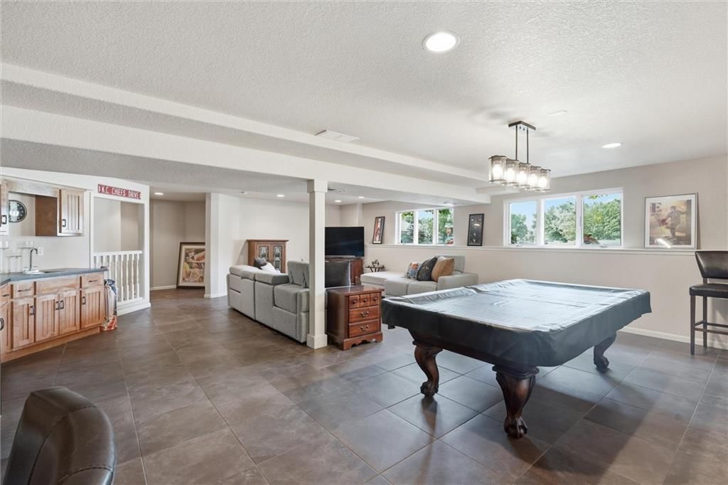 901 SW Raintree Drive — photo 41