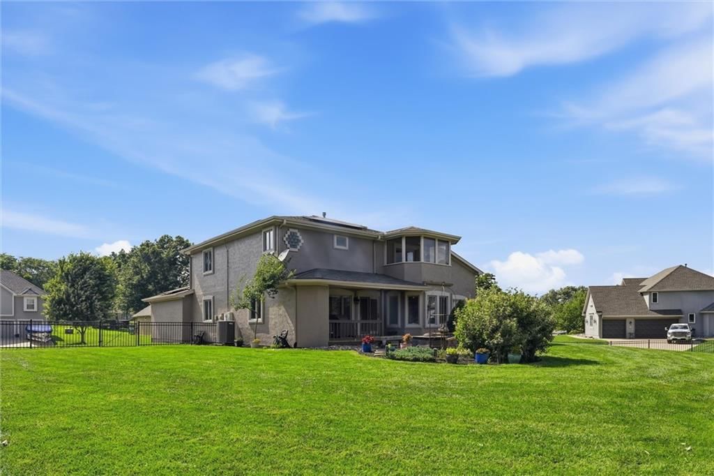 901 SW Raintree Drive — photo 50