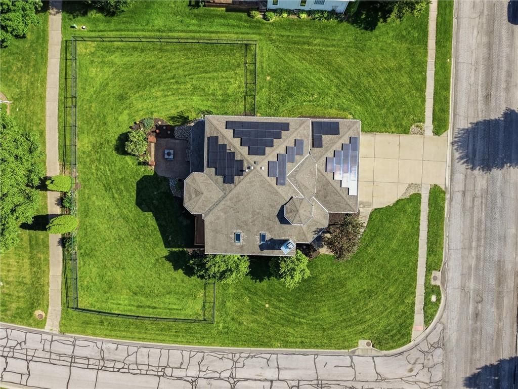 901 SW Raintree Drive — photo 51