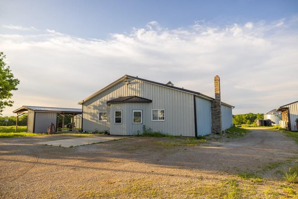 570 SE PP Highway — photo 40