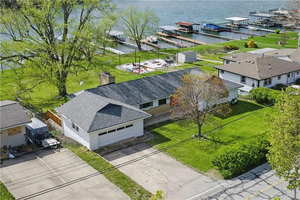 13 P Lake Shore Drive — photo 21