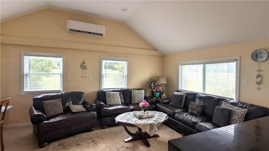 7002 E 102nd Street — photo 10