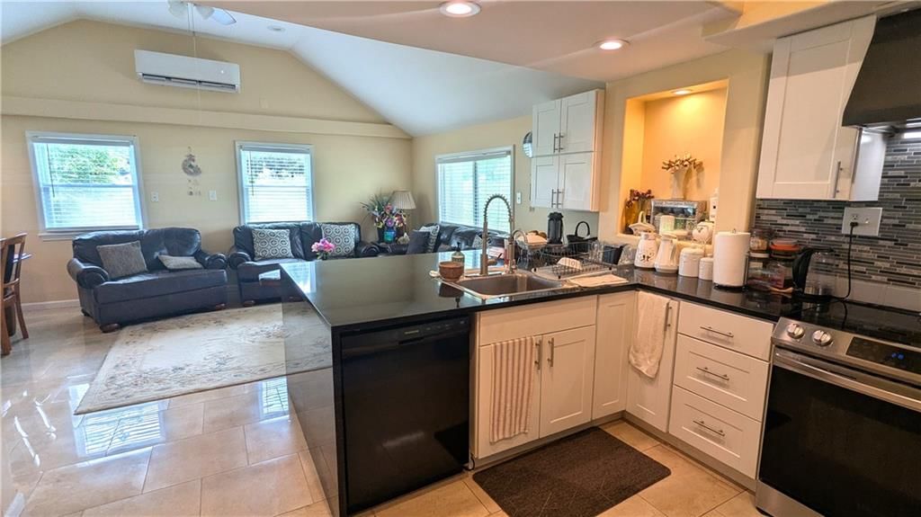 7002 E 102nd Street — photo 31