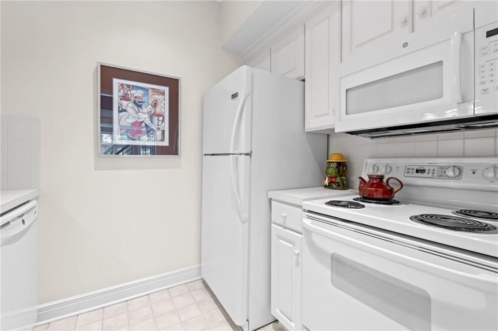 6517 Ridge Road — photo 64