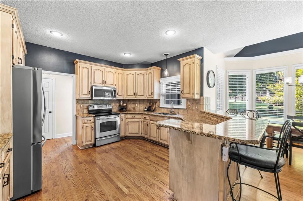 13001 Hemlock Street — photo 33