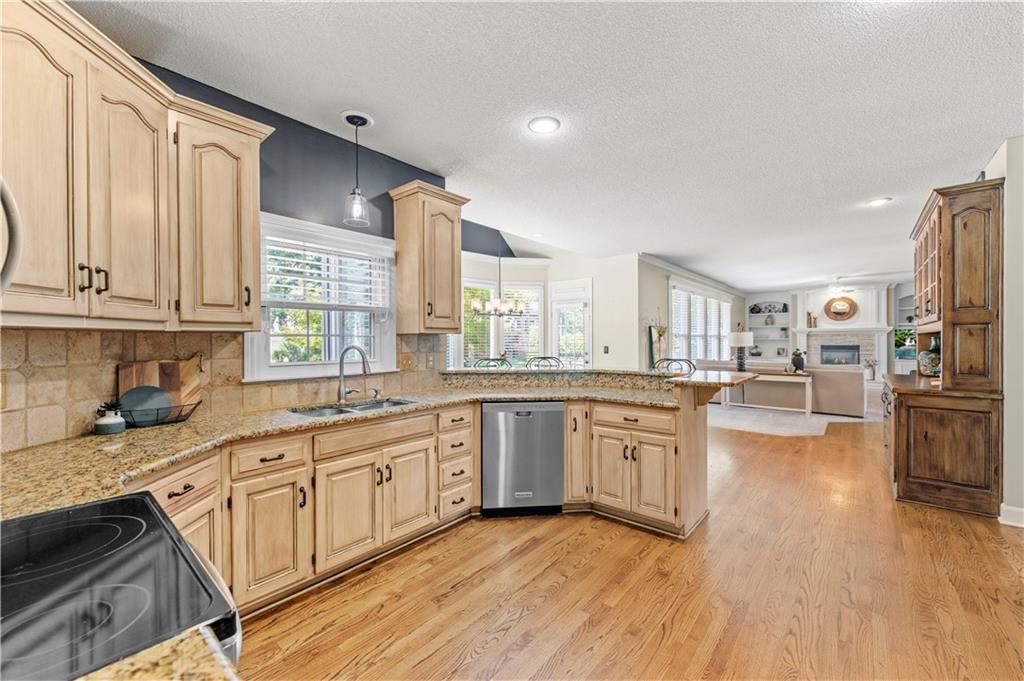 13001 Hemlock Street — photo 35