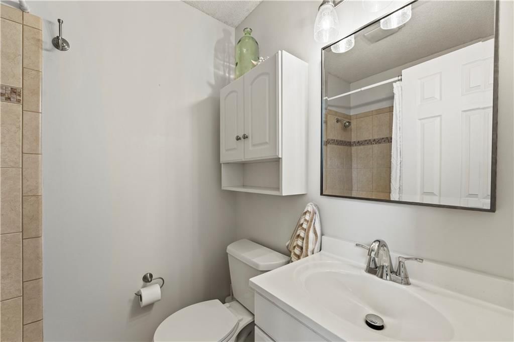13001 Hemlock Street — photo 41