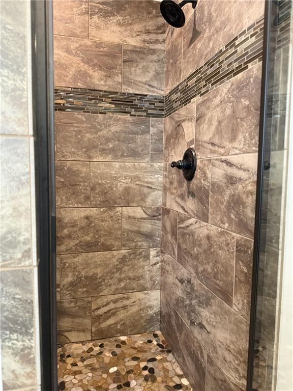 9001 N Norton Avenue — photo 12