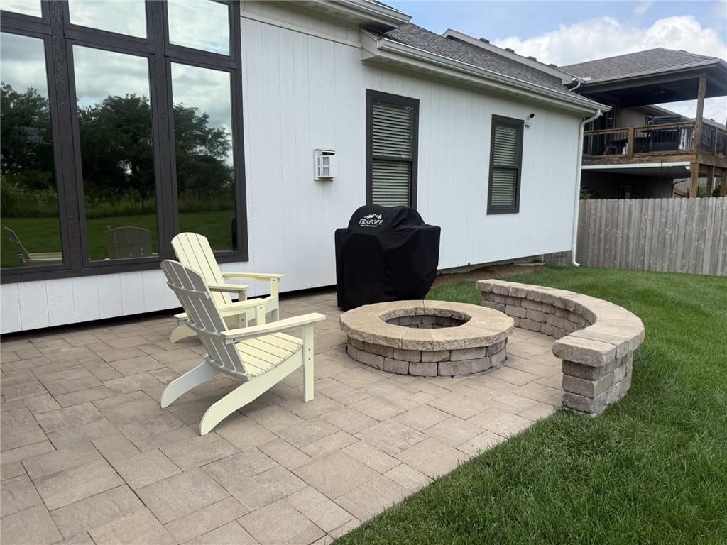 9001 N Norton Avenue — photo 25