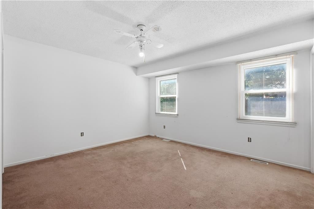 325 Brownfield Drive — photo 15