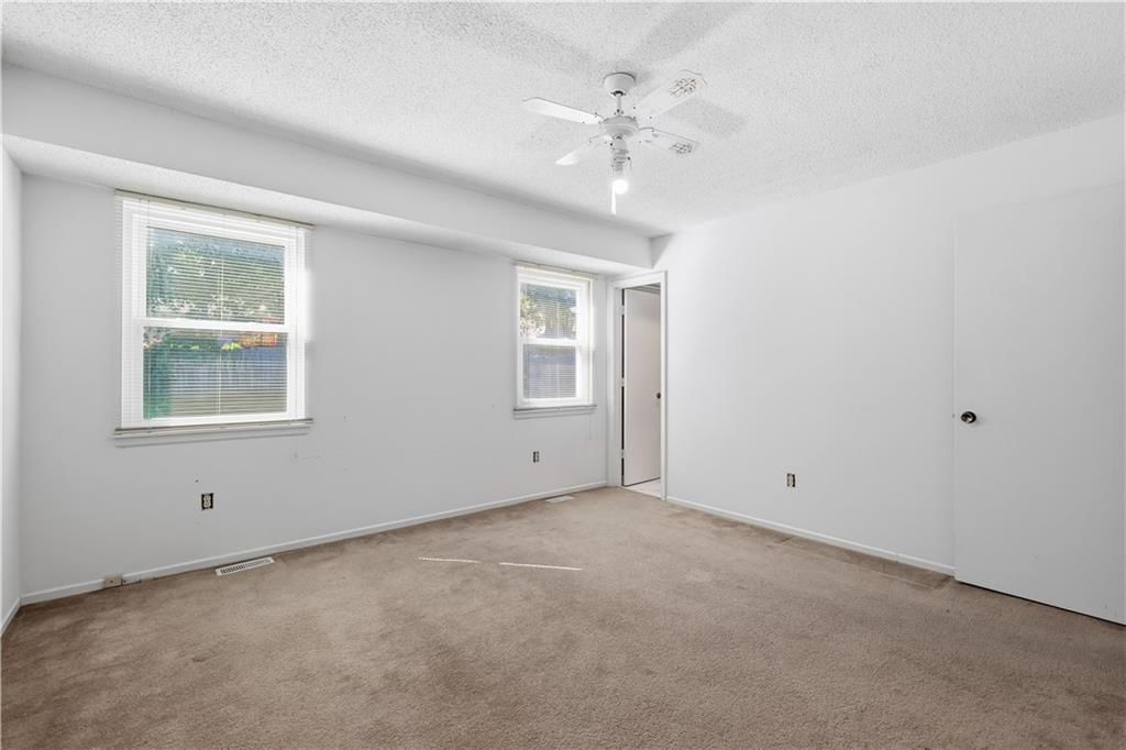 325 Brownfield Drive — photo 17