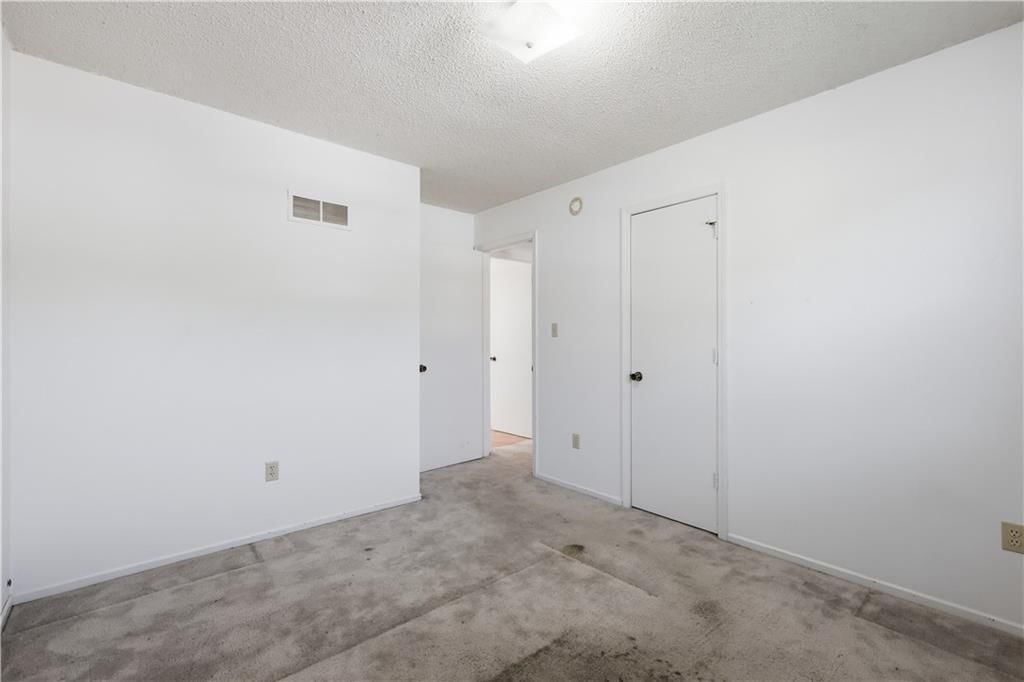 325 Brownfield Drive — photo 20
