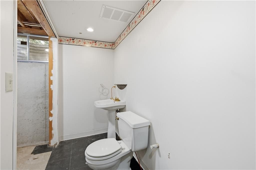 325 Brownfield Drive — photo 28