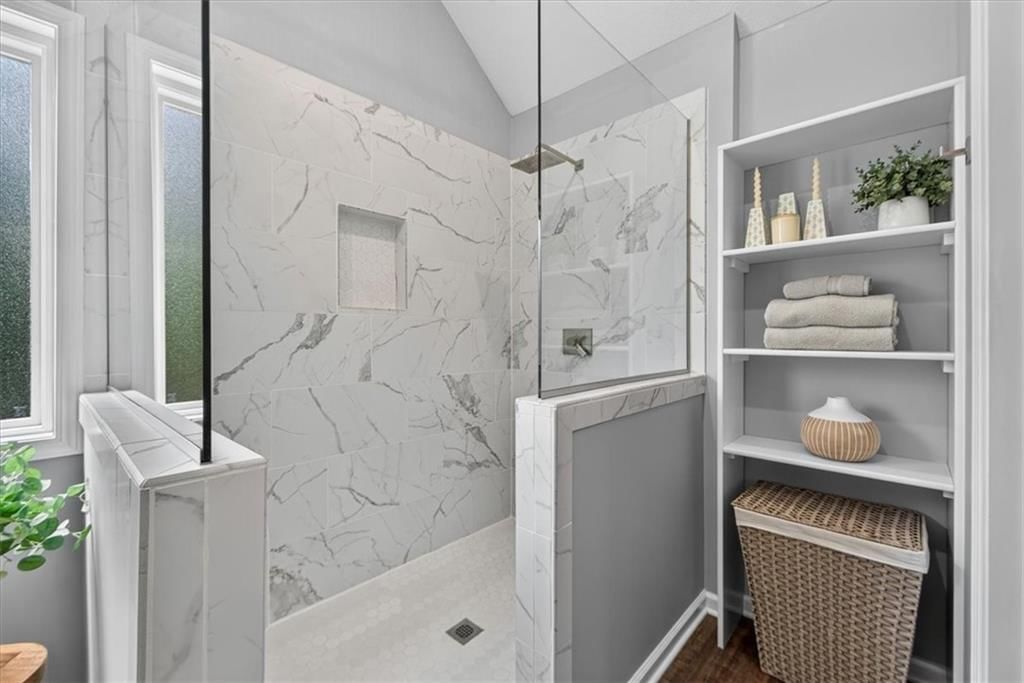 207 Carriage Court — photo 18