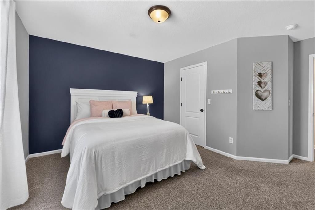 207 Carriage Court — photo 26