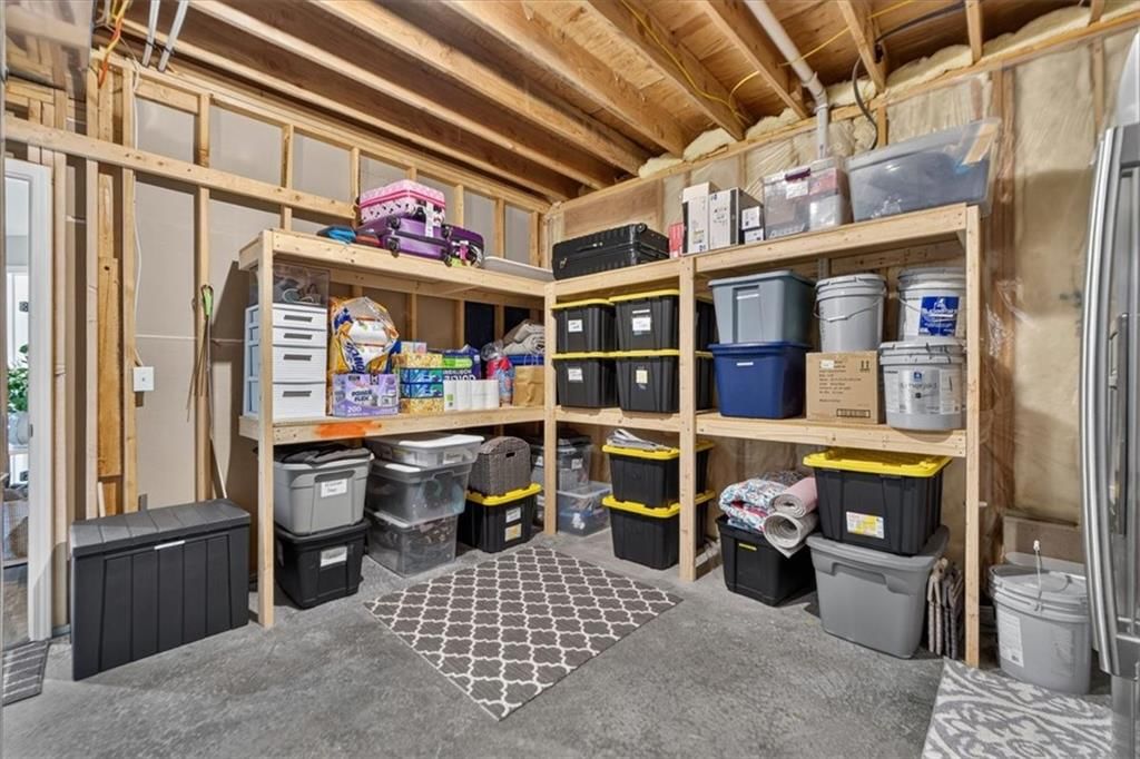 207 Carriage Court — photo 39