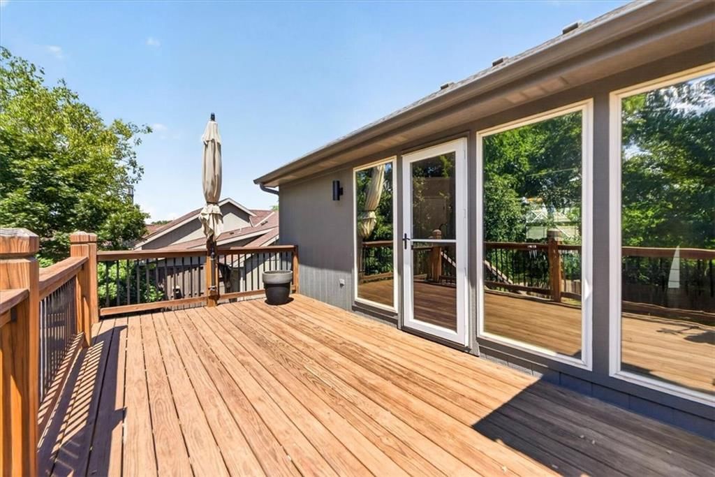 207 Carriage Court — photo 43
