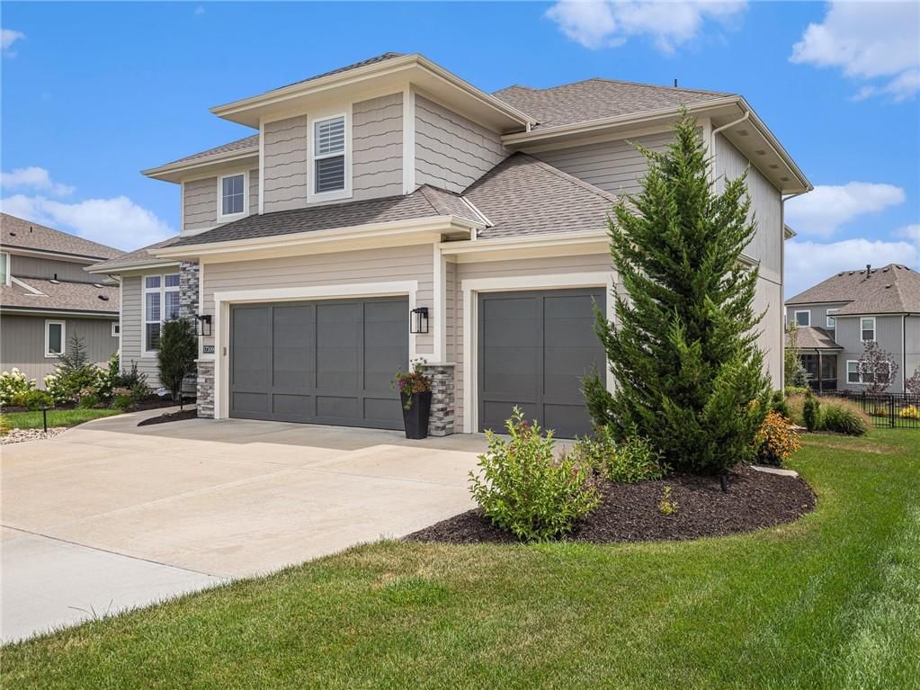 17309 Stearns Street — photo 3