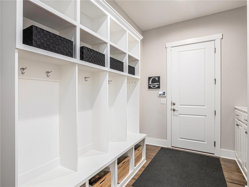 17309 Stearns Street — photo 27