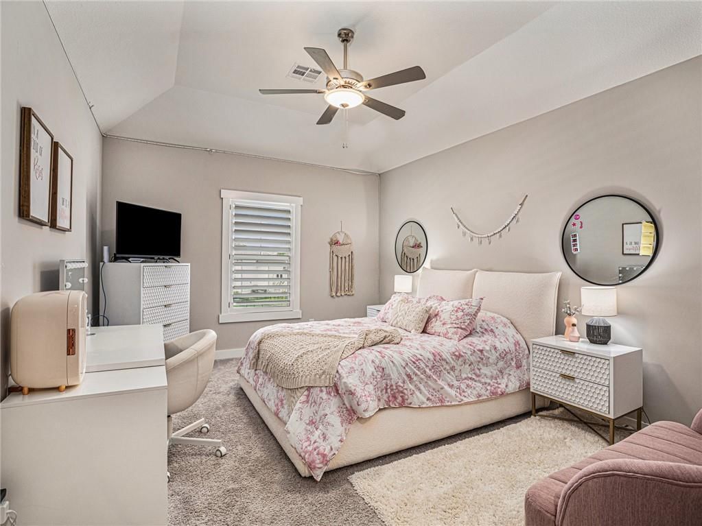 17309 Stearns Street — photo 34