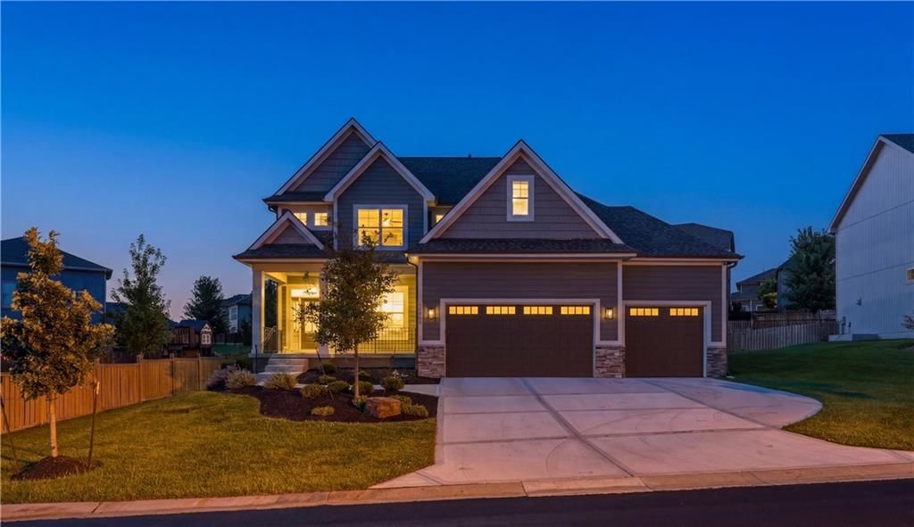 11563 S Montclaire Drive — photo 1