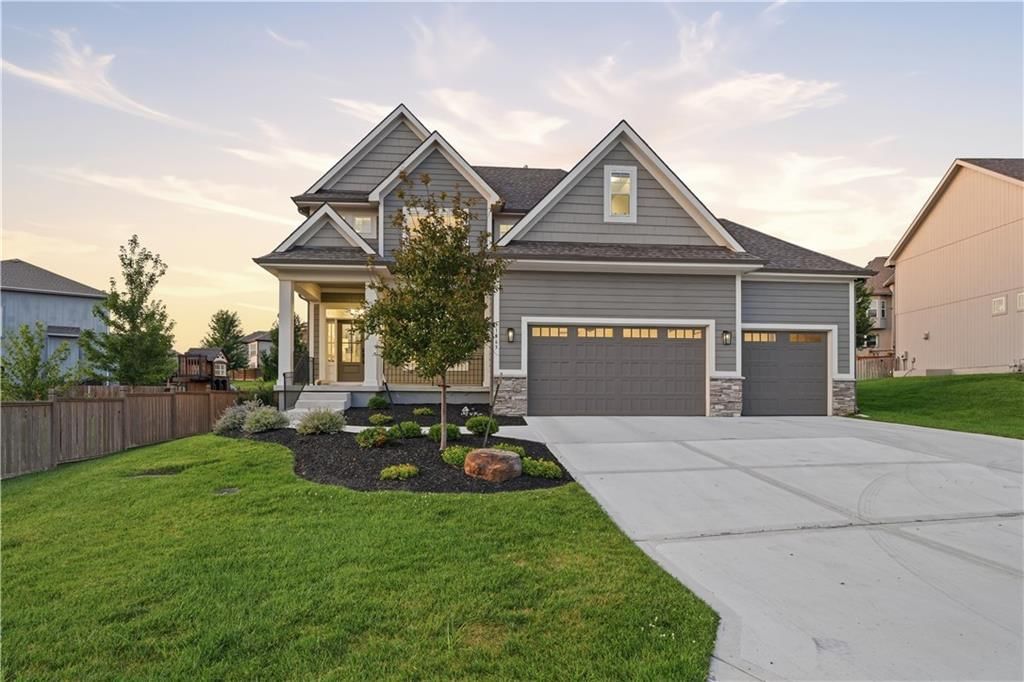 11563 S Montclaire Drive — photo 2