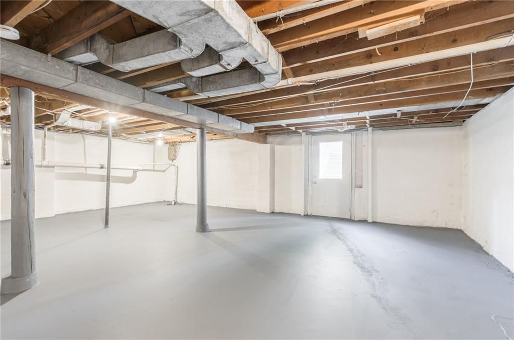 107 N Broadway Street — photo 73