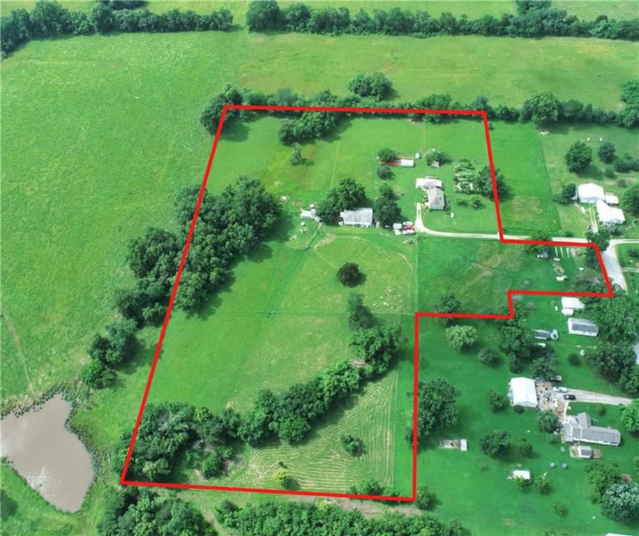 5125 SW 815 Road, El Dorado Springs, MO