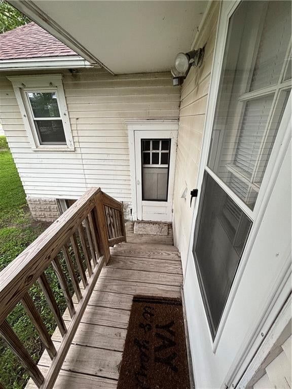 114 E Lincoln Street — photo 25