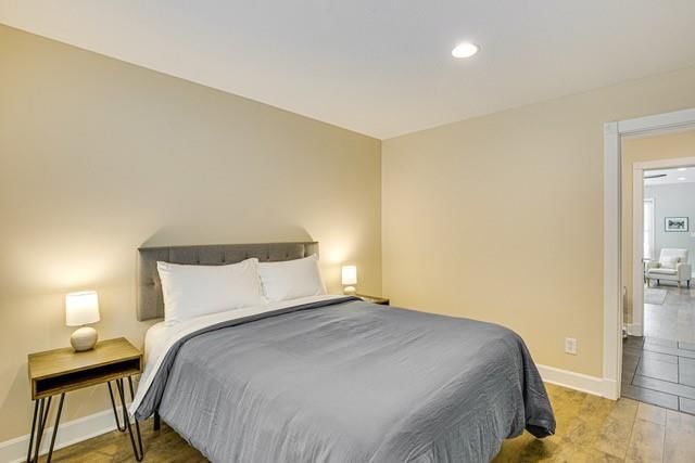 436 E Broadway Avenue — photo 12
