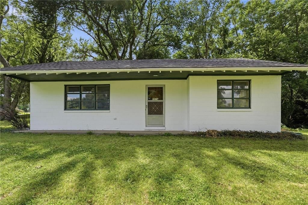 2514 S Hawthorne Avenue — photo 2