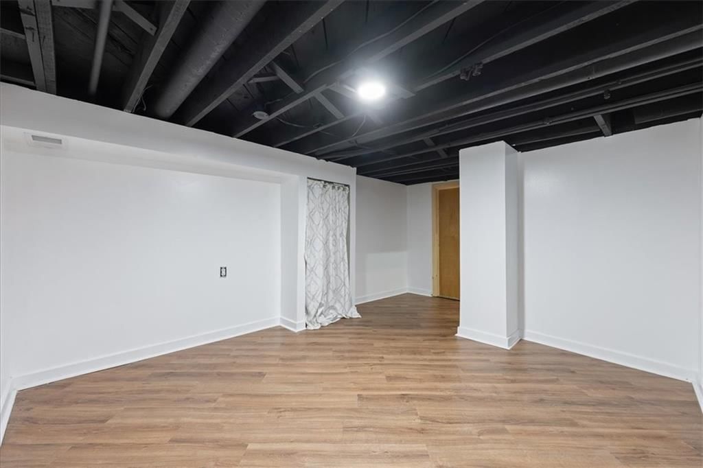 650 Parallel Avenue — photo 20