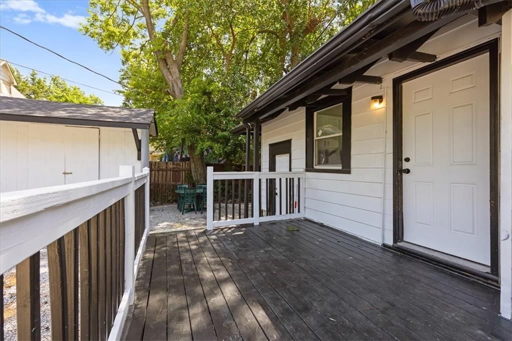 650 Parallel Avenue — photo 21