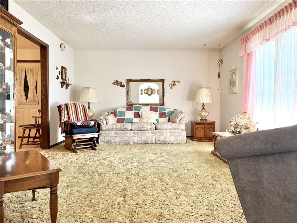 707 Lake Manor Drive — photo 7