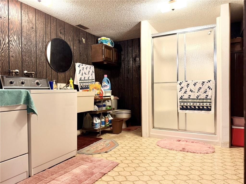 707 Lake Manor Drive — photo 25