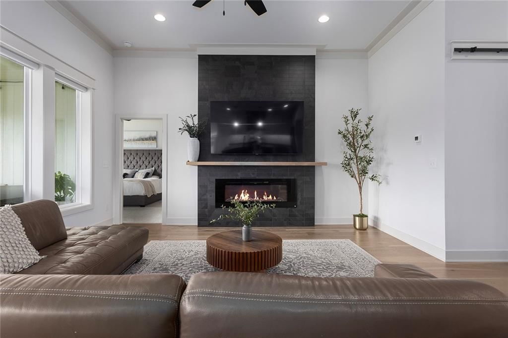 404 NE Pavilion Drive — photo 7