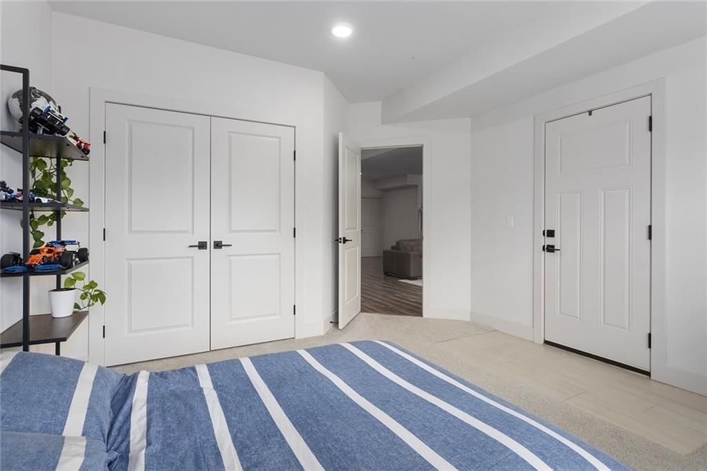 404 NE Pavilion Drive — photo 38
