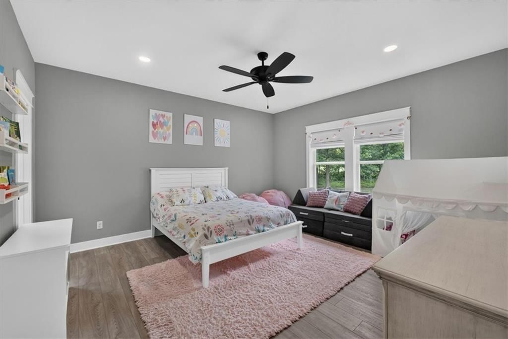 803 NE Lakota Drive — photo 25