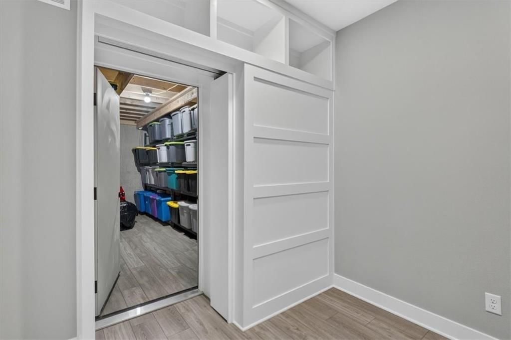 803 NE Lakota Drive — photo 33