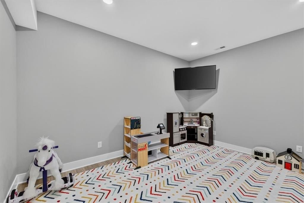 803 NE Lakota Drive — photo 39